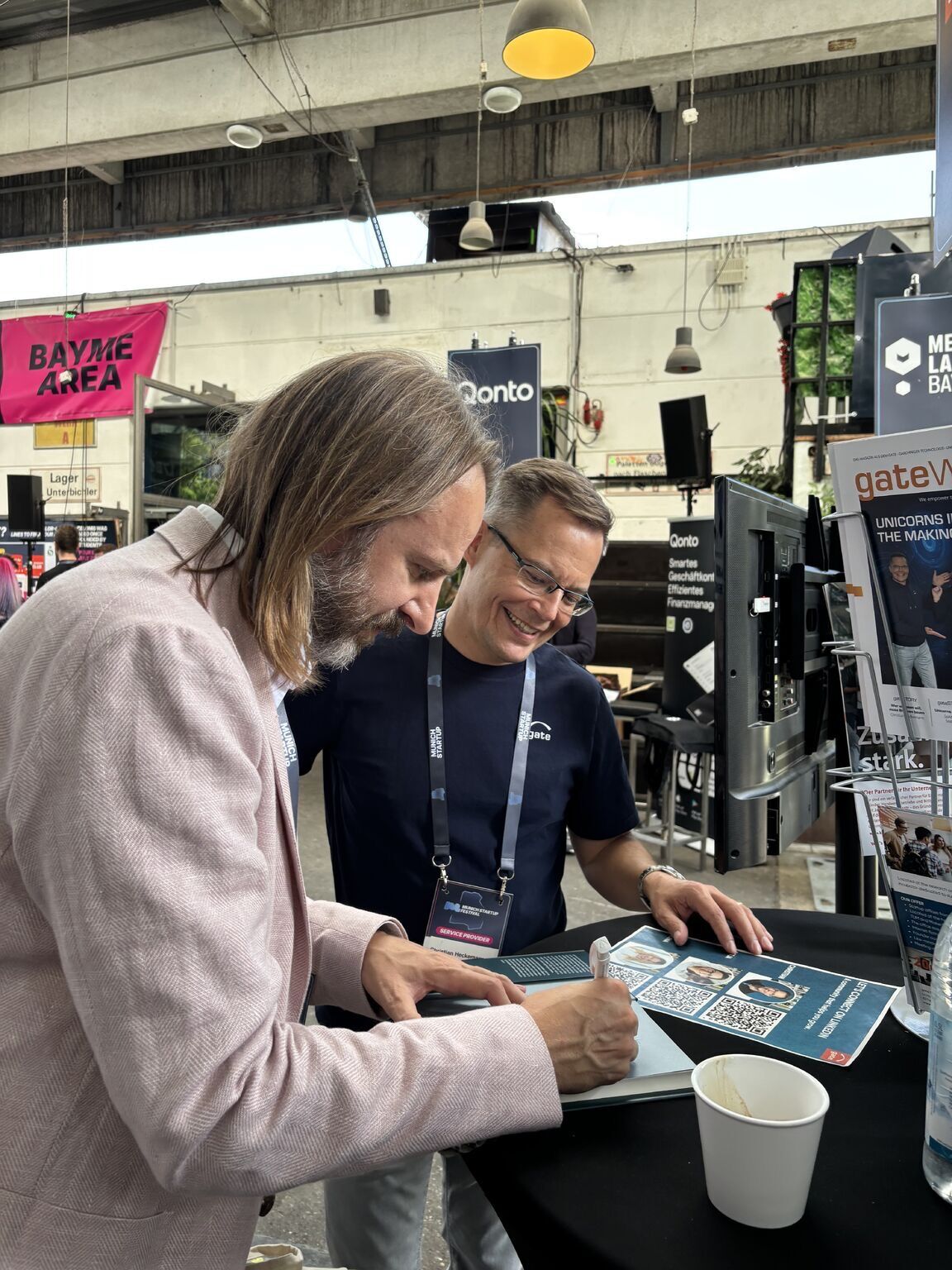 Philipp Baaske signing his book